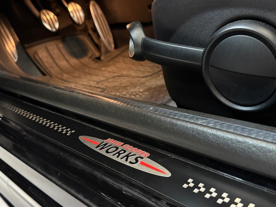 MINI d'occasion MINI JOHN COOPER WORKS ROADSTER de 2012 Bretigny Sur