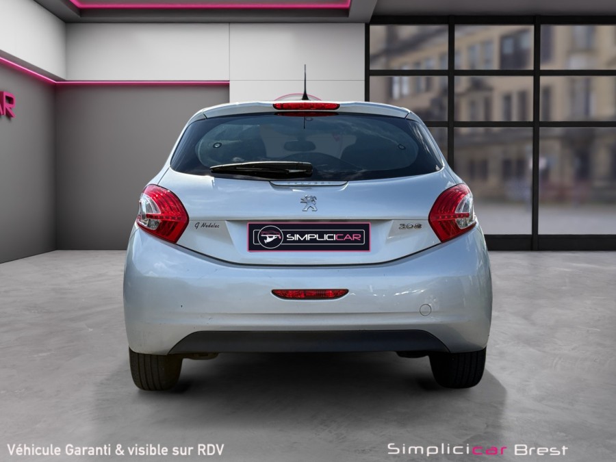 PEUGEOT d'occasion 208 1.6 VTI 120 ALLURE de 2014 Brest (29)﻿