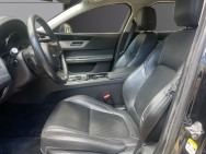 JAGUAR d'occasion XF 2.0 180 de 2019 Cannes (06)﻿