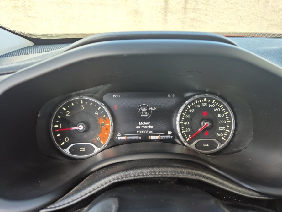 JEEP d'occasion RENEGADE 1.6 MULTIJET 120 LIMITED de 2015 Valence