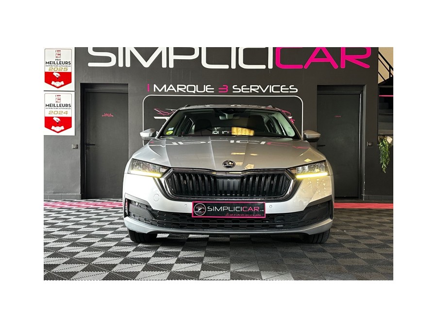 SKODA d'occasion OCTAVIA COMBI 2.0 TDI 116 BUISNESS DSG de 2022 Aix