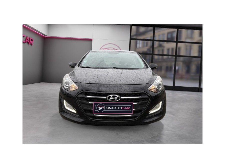 HYUNDAI d'occasion I30 1.6 CRDI 110 BLUE DRIVE EA SPORTS de 2015