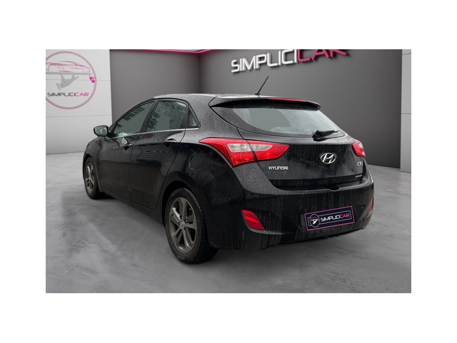 HYUNDAI d'occasion I30 1.6 CRDI 110 BLUE DRIVE EA SPORTS de 2015