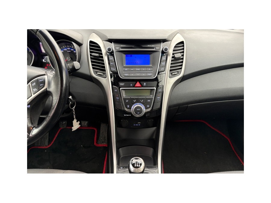 HYUNDAI d'occasion I30 1.6 CRDI 110 BLUE DRIVE EA SPORTS de 2015