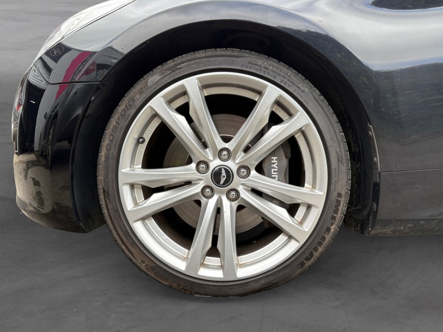 HYUNDAI d'occasion GENESIS 3.8 V6 PACK EXECUTIVE A de 2011 Brest (29)﻿