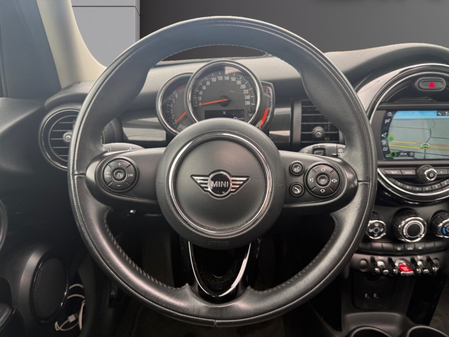 MINI d'occasion MINI ONE 102 BUSINESS DESIGN de 2019 Champigny sur