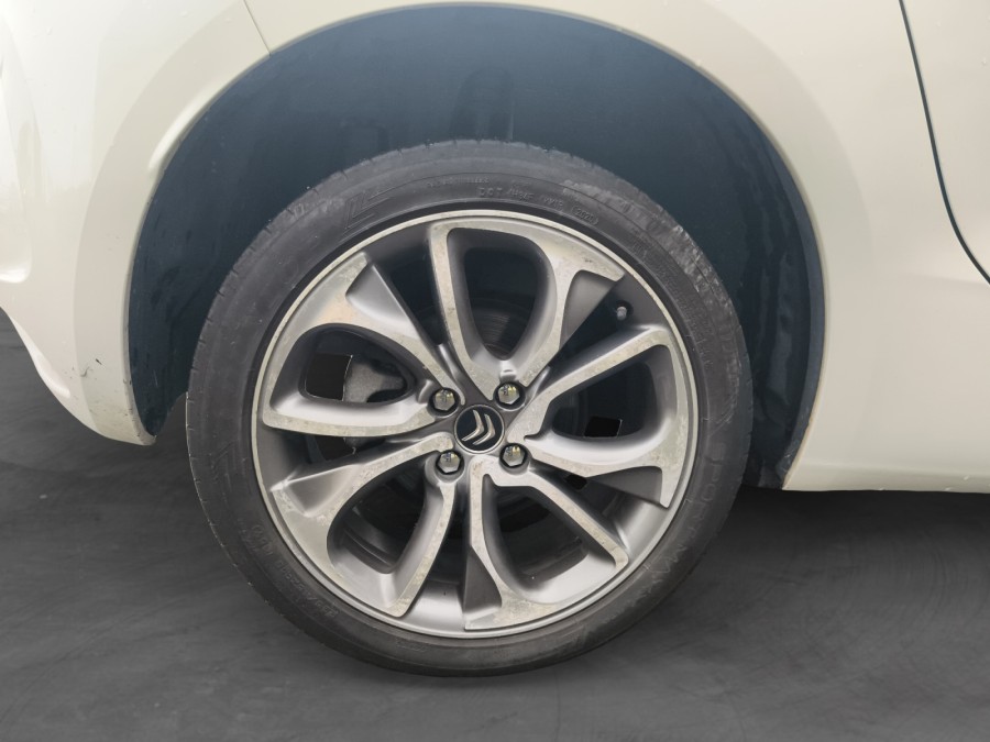 CITROEN d'occasion DS4 1.6 E-HDI 115 SO CHIC de 2013 Brest (29)﻿