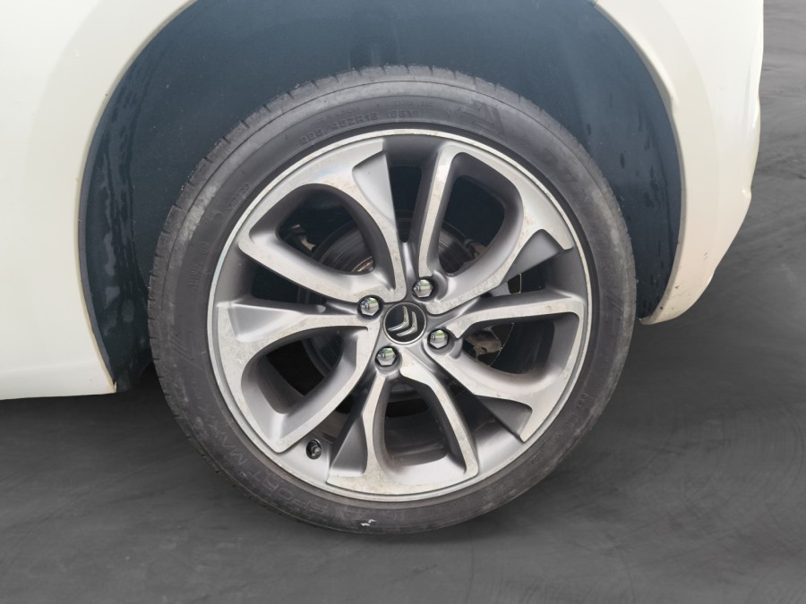 CITROEN d'occasion DS4 1.6 E-HDI 115 SO CHIC de 2013 Brest (29)﻿