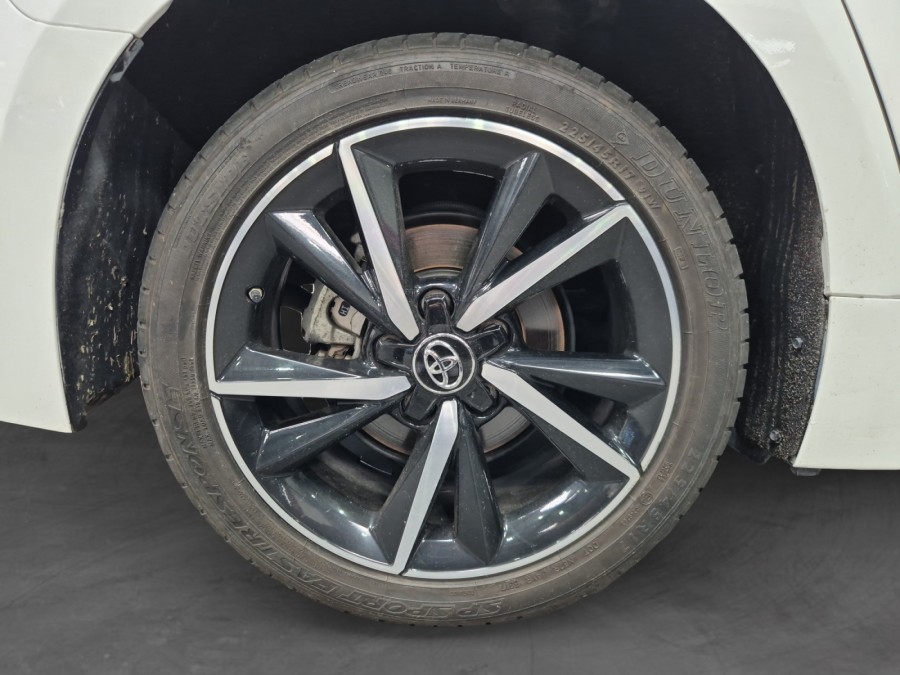 TOYOTA d'occasion COROLLA TS 122H DYNAMIC BUSINESS de 2019 Lyon Ouest
