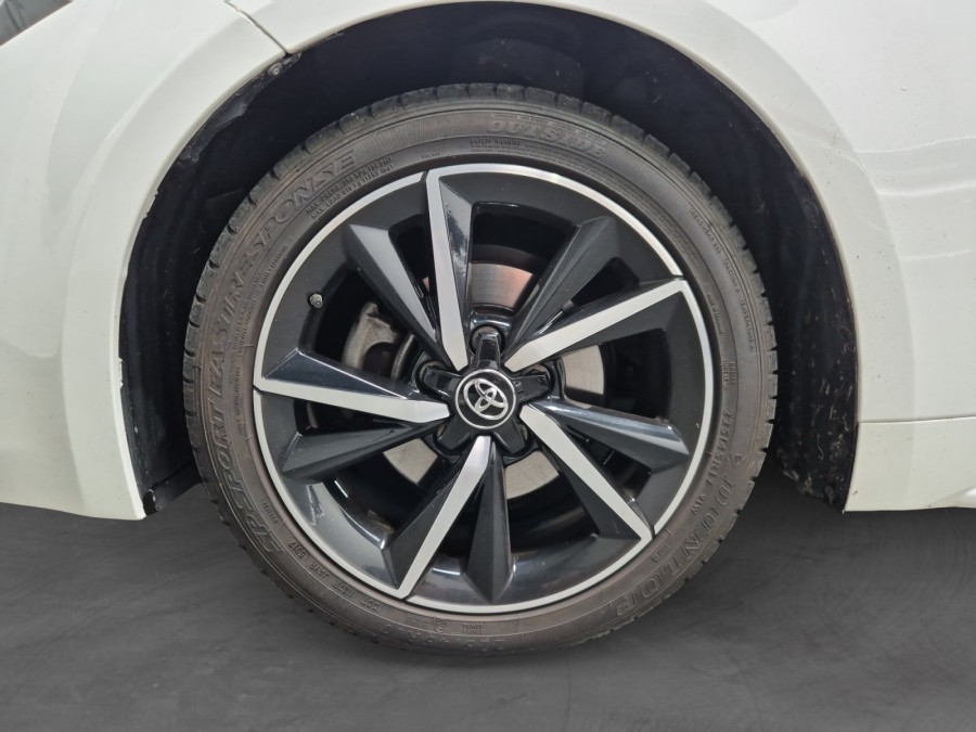 TOYOTA d'occasion COROLLA TS 122H DYNAMIC BUSINESS de 2019 Lyon Ouest