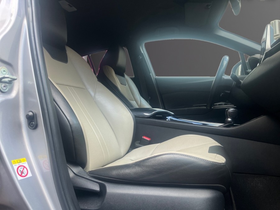 TOYOTA d'occasion C-HR 122H de 2018 Le Raincy (93)﻿
