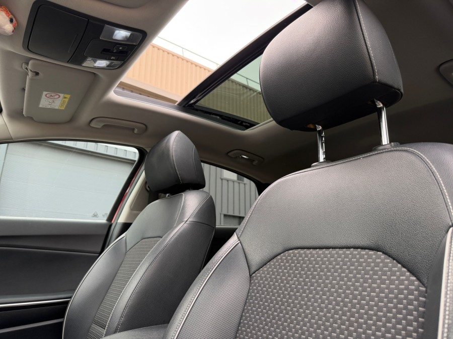 KIA d'occasion XCEED XCEED 1.6 GDI 141 PHEV Design de 2021 Lyon Nord