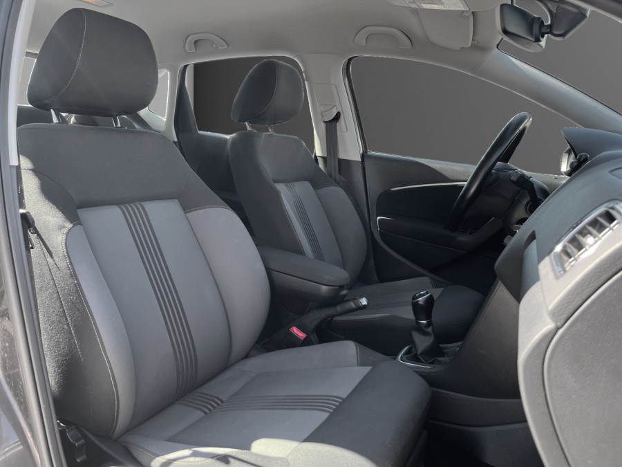 VOLKSWAGEN d'occasion POLO 1.2 TSI 90 ALLSTAR de 2016 Poitiers (86)﻿