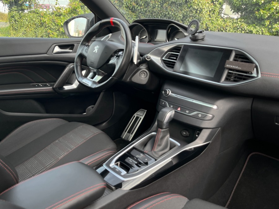 PEUGEOT d'occasion 308 1.2 PURE TECH 130 GT LINE EAT de 2015 Poitiers