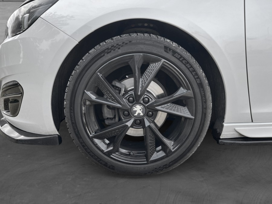 PEUGEOT d'occasion 308 1.2 PURE TECH 130 GT LINE EAT de 2015 Poitiers