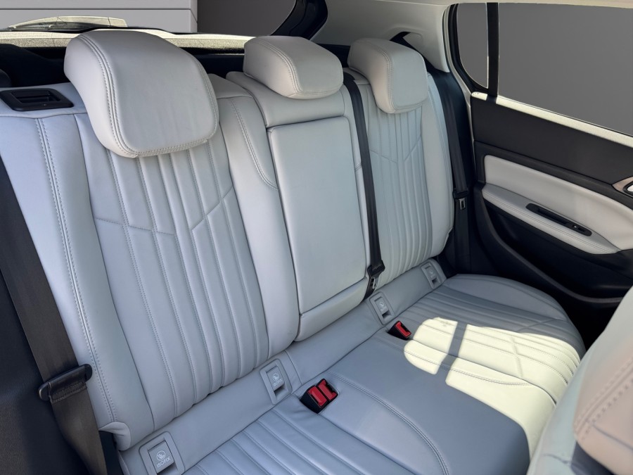 PEUGEOT d'occasion 308 1.2 PURE TECH 130 FÉLINE EAT de 2016 Orleans