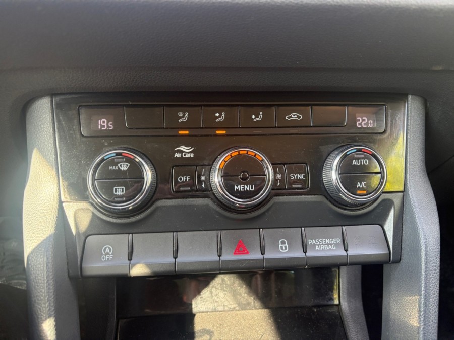 SKODA d'occasion KAROQ 1.6 TDI 116 STYLE DSG de 2018 Orgeval Verneuil
