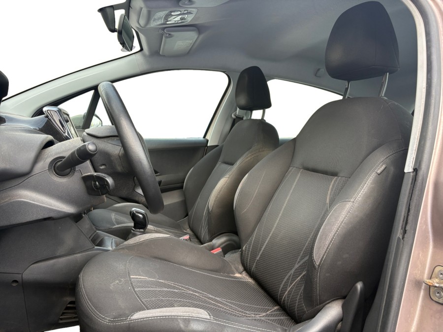 PEUGEOT d'occasion 208 1.2 VTI 82 ENVY de 2014 Orgeval Verneuil (78)﻿