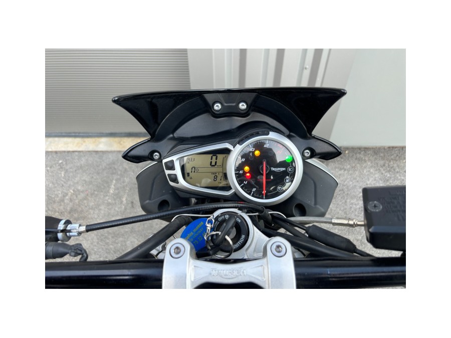 TRIUMPH d'occasion STREETTRI 675 de 2017 Beaune (21)﻿