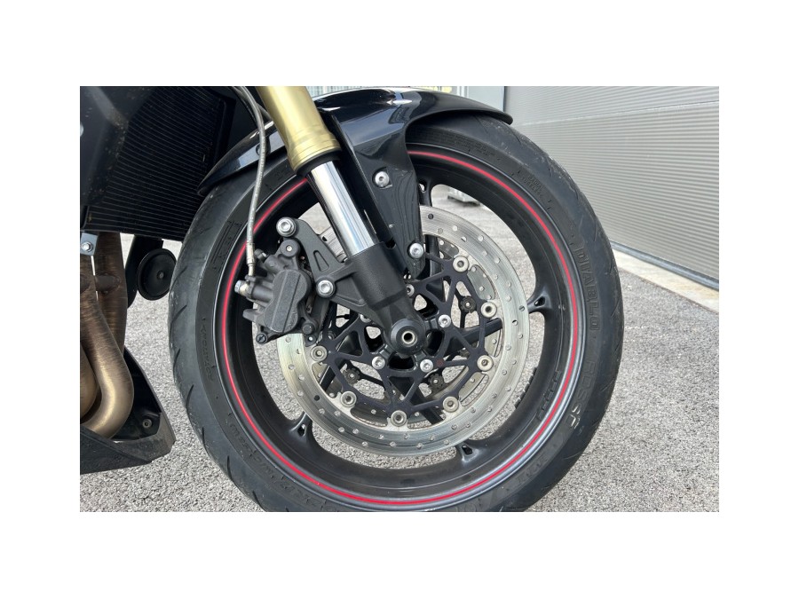 TRIUMPH d'occasion STREETTRI 675 de 2017 Beaune (21)﻿