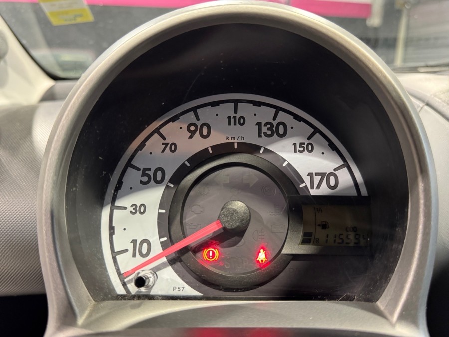 TOYOTA d'occasion AYGO 1.0 VVT-I 72 de 2011 Narbonne (11)﻿