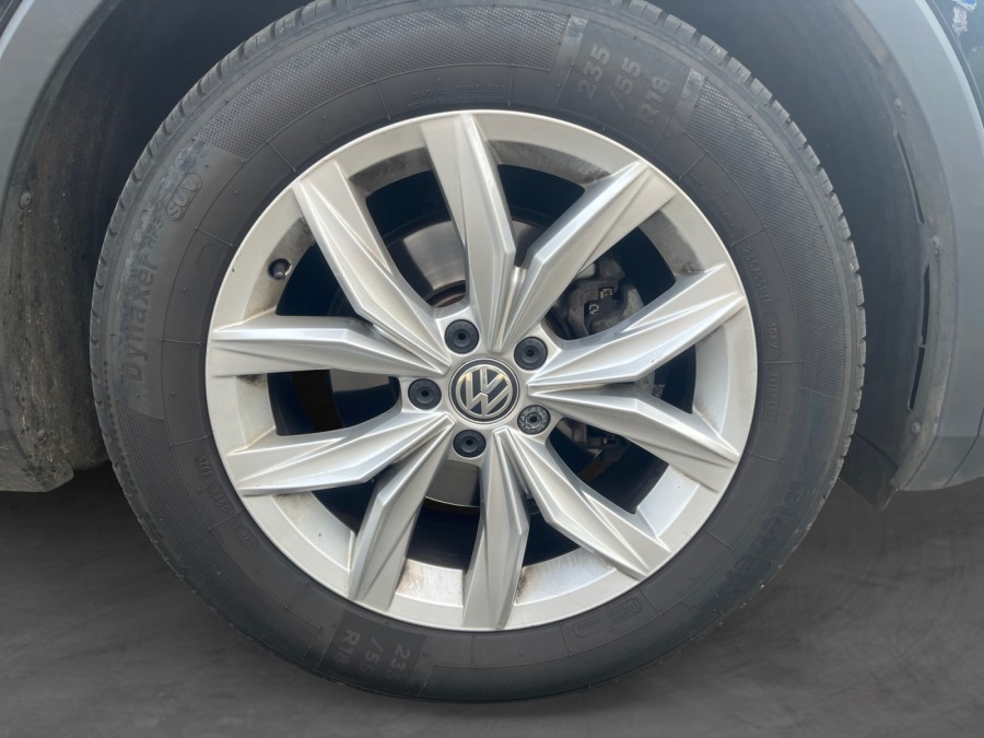 VOLKSWAGEN d'occasion TIGUAN 2.0 TDI 150 4X2 DSG PH2 de 2019 Brive La