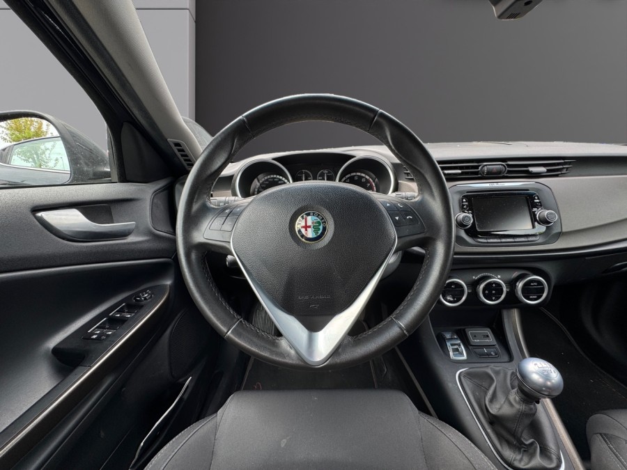 ALFA ROMEO d'occasion GIULIETTA 1.4 T-JET 120 de 2015 Osny (95)﻿