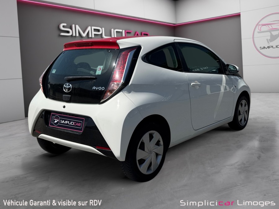 TOYOTA d'occasion AYGO 1.0 VVT-I 72 X-NIGHT PH2 de 2015 Limoges (87)﻿