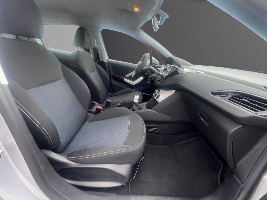 PEUGEOT d'occasion 208 AFFAIRE 1.6 BLUE HDI 75 de 2018 Limoges (87)﻿