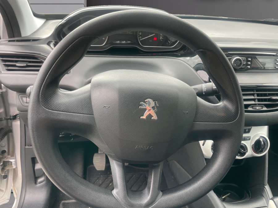 PEUGEOT d'occasion 208 AFFAIRE 1.6 BLUE HDI 75 de 2018 Limoges (87)﻿