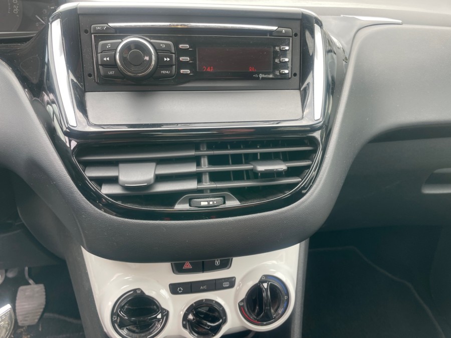 PEUGEOT d'occasion 208 AFFAIRE 1.6 BLUE HDI 75 de 2018 Limoges (87)﻿