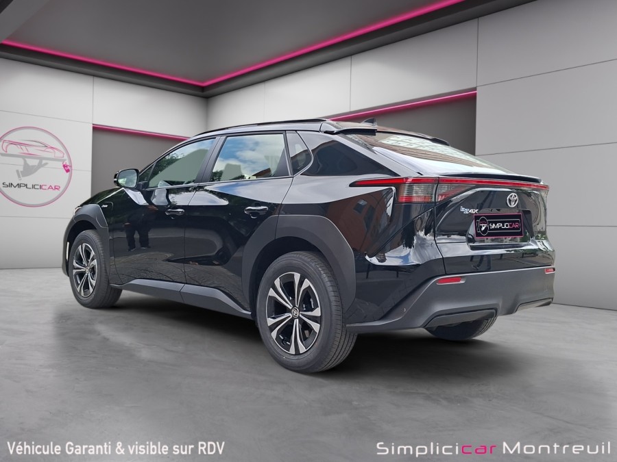 TOYOTA d'occasion BZ4X 204 PURE  2WD 11KW de 2025 Montreuil (93)﻿