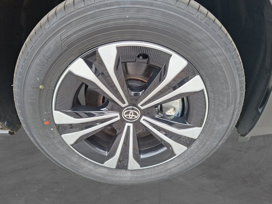 TOYOTA d'occasion BZ4X 204 PURE  2WD 11KW de 2025 Montreuil (93)﻿