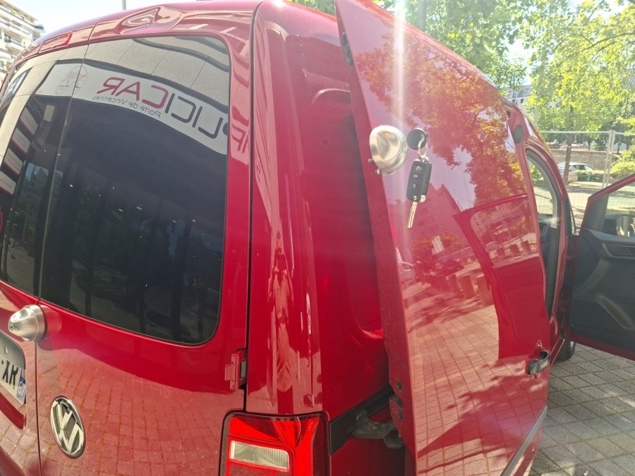 VOLKSWAGEN d'occasion CADDY VAN SDI 70 de 2018 Montreuil (93)﻿