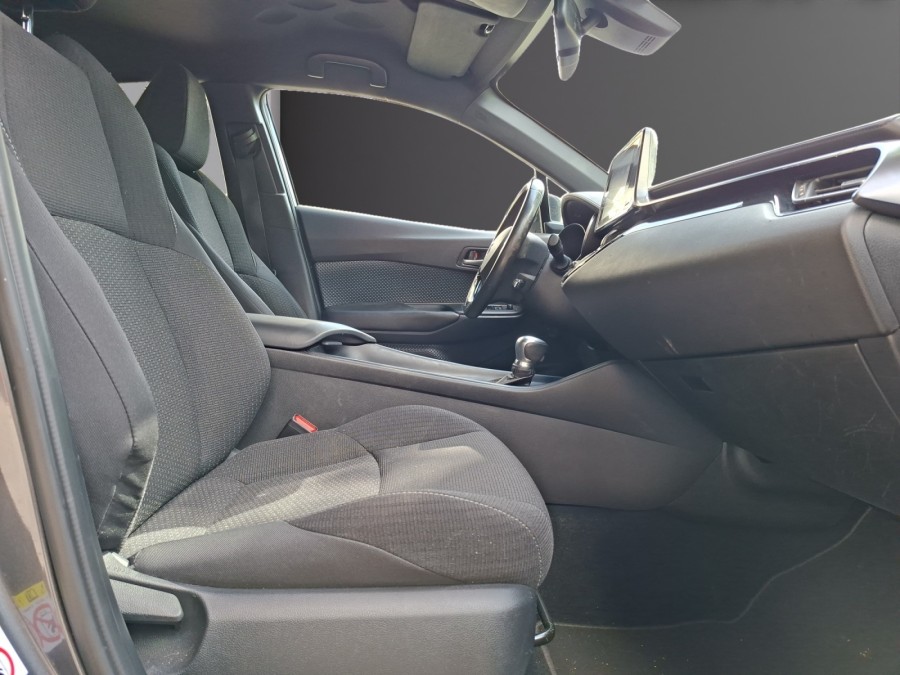 TOYOTA d'occasion C-HR 122H DYNAMIC de 2018 Montreuil (93)﻿