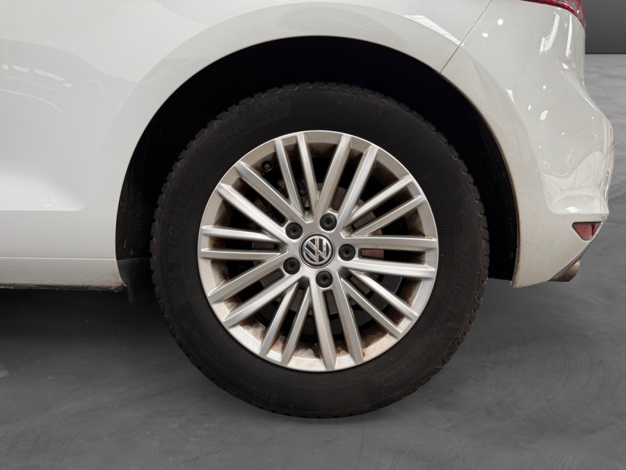 VOLKSWAGEN d'occasion GOLF 1.2 TSI 105 EDITION de 2014 Lyon Ouest