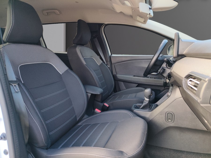 DACIA d'occasion JOGGER 1.6 HYBRID 140 EXPRESSION de 2024 Perpignan