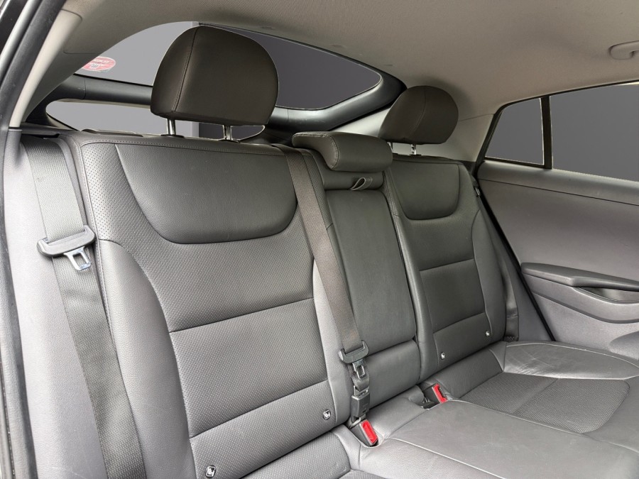HYUNDAI d'occasion IONIQ HYBRID EXECUTIVE DCT de 2019 Montreuil (93)﻿
