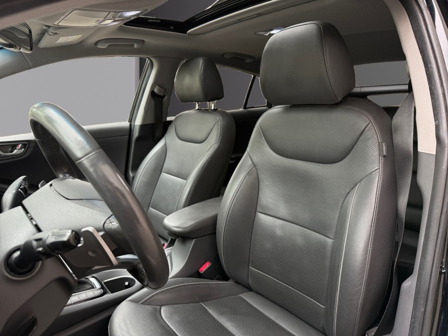 HYUNDAI d'occasion IONIQ HYBRID EXECUTIVE DCT de 2019 Montreuil (93)﻿