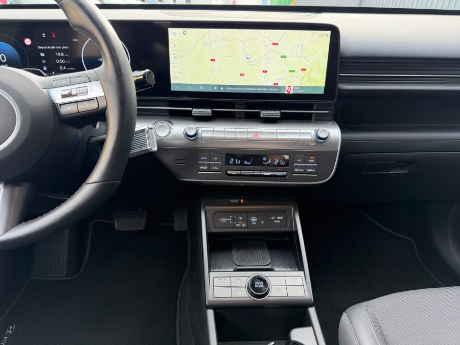 HYUNDAI d'occasion KONA 1.6 HYBRID 138 INTUITIVE de 2024 Andrezieux