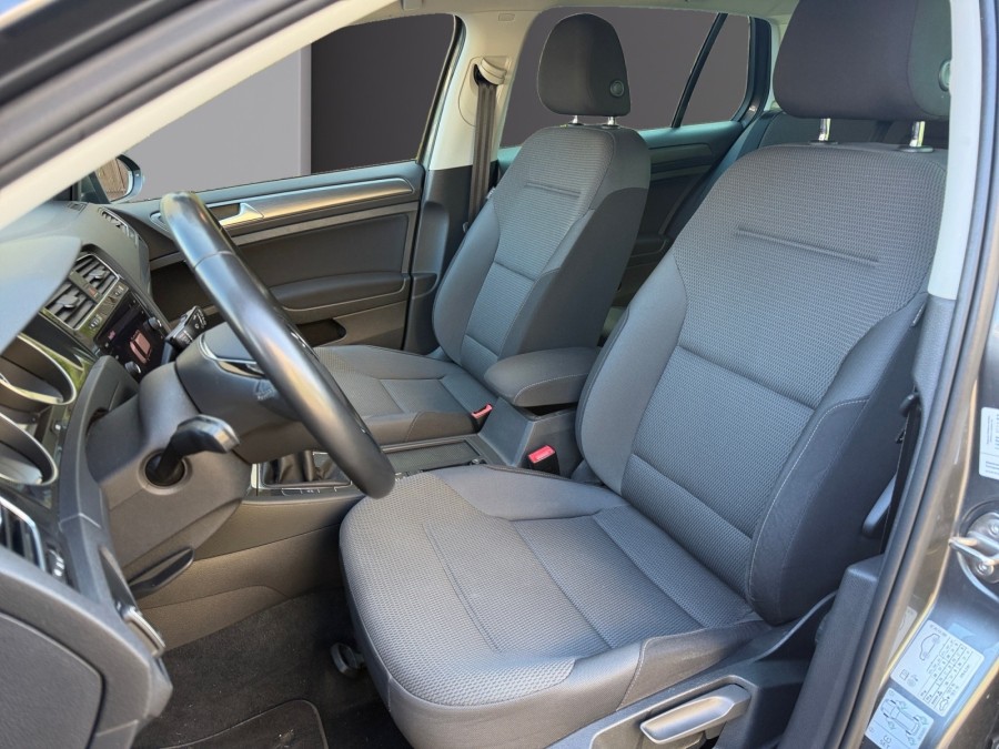 VOLKSWAGEN d'occasion GOLF 1.6 TDI 115 TRENDLINE BUSINESS de 2017