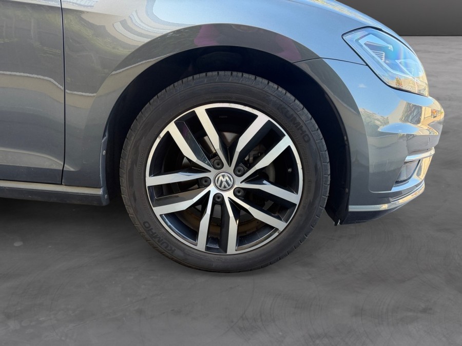 VOLKSWAGEN d'occasion GOLF 1.6 TDI 115 TRENDLINE BUSINESS de 2017
