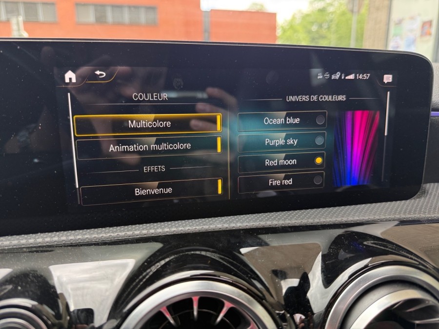 MERCEDES d'occasion CLASSE A IV A180 D BUSINESS LINE 8G-DCT de 2021