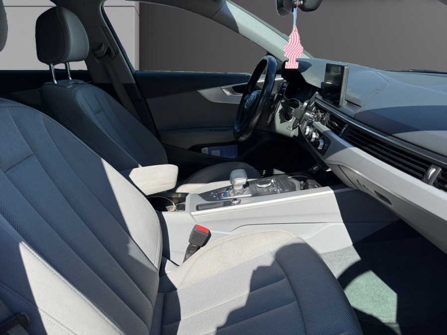 AUDI d'occasion A4 2.0 TDI 190 S TRONIC de 2016 Carcassonne (11)﻿