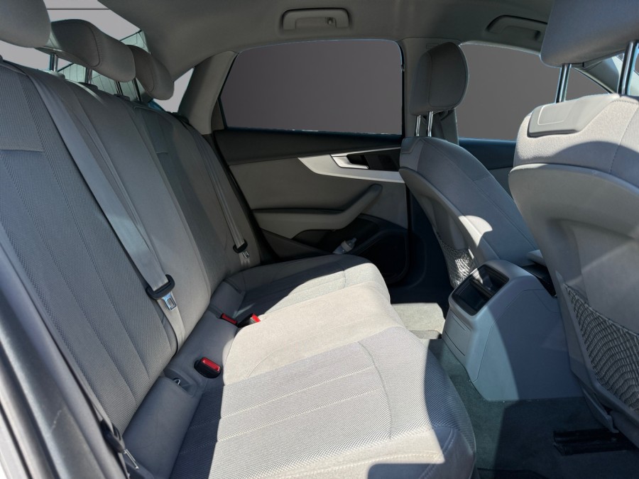 AUDI d'occasion A4 2.0 TDI 190 S TRONIC de 2016 Carcassonne (11)﻿