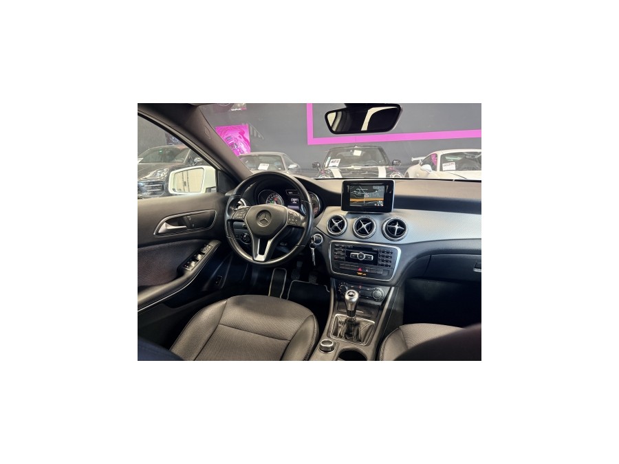 MERCEDES d'occasion CLASSE GLA GLA 200 D de 2015 Annecy (74)﻿