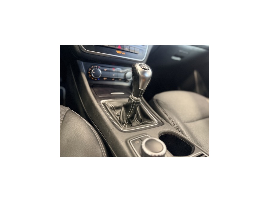 MERCEDES d'occasion CLASSE GLA GLA 200 D de 2015 Annecy (74)﻿