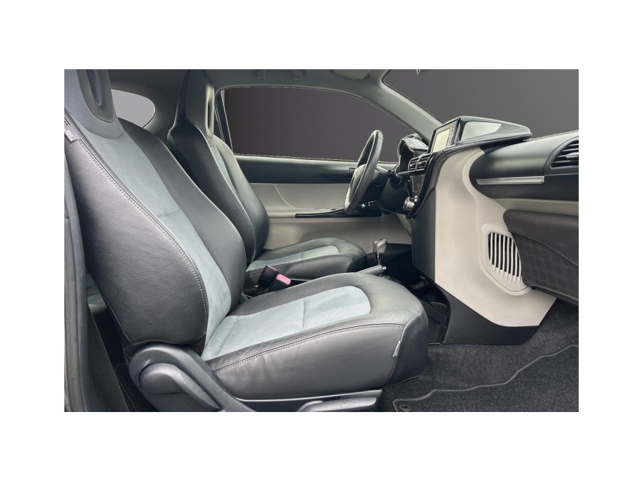 TOYOTA d'occasion IQ 1.3 100 VVT-I ICONIC PACK MULTIDRIVE de 2014