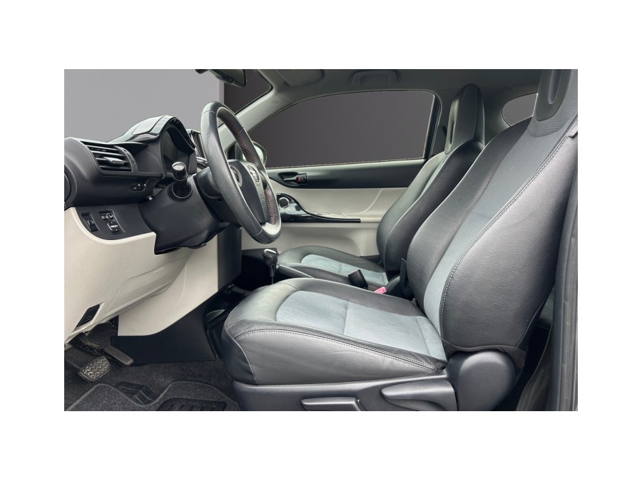 TOYOTA d'occasion IQ 1.3 100 VVT-I ICONIC PACK MULTIDRIVE de 2014