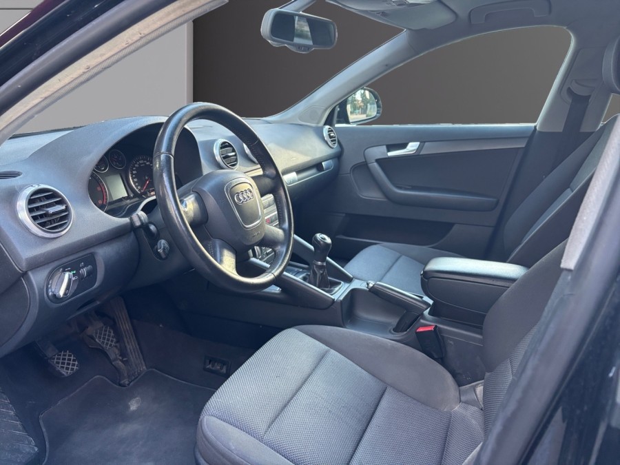 AUDI d'occasion A3 1.6 TDI 105 DESIGN EDITION de 2010 Pertuis (84)﻿